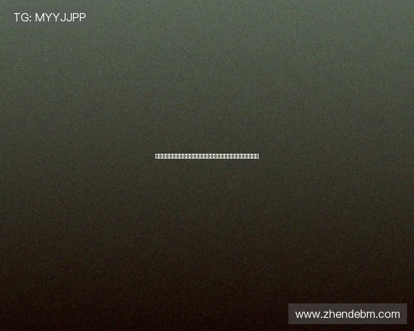 皇马球迷齐聚一堂场外高歌助威大战一触即发激情满怀等待胜利时刻